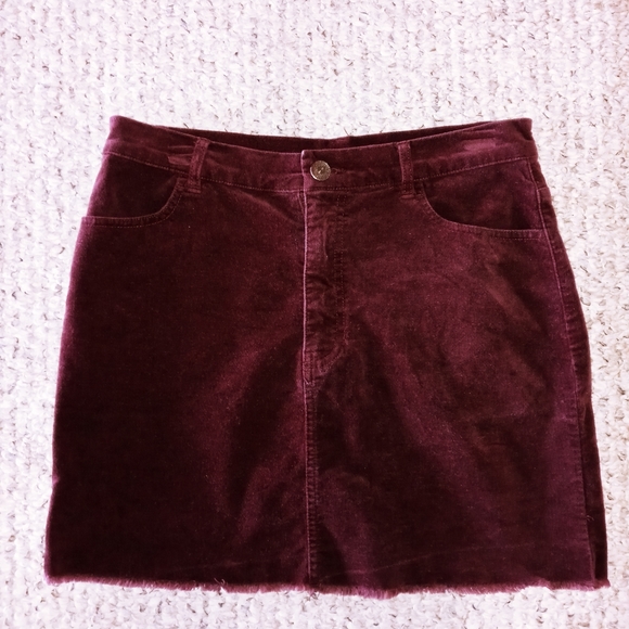 Forever 21 Dresses & Skirts - Forever 21 Corduroy Skirt